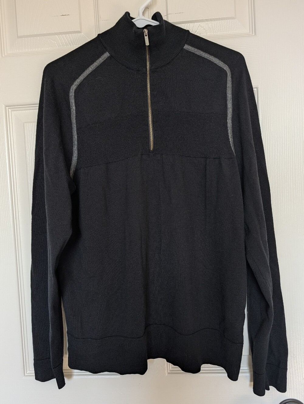 Smartwool 1/4 Zip Mens L Black 100% Merino Wool Pullover Sweater Outdoor FLAW